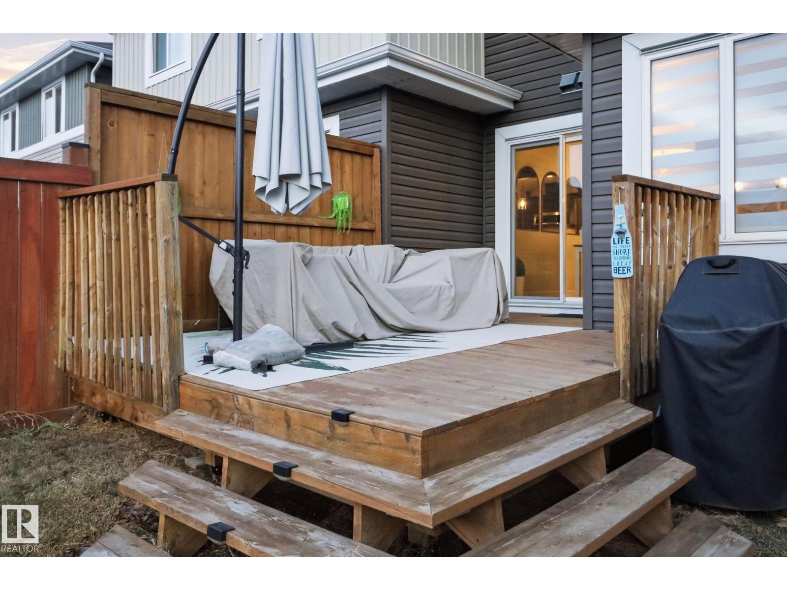 1418 169 ST SW, Edmonton