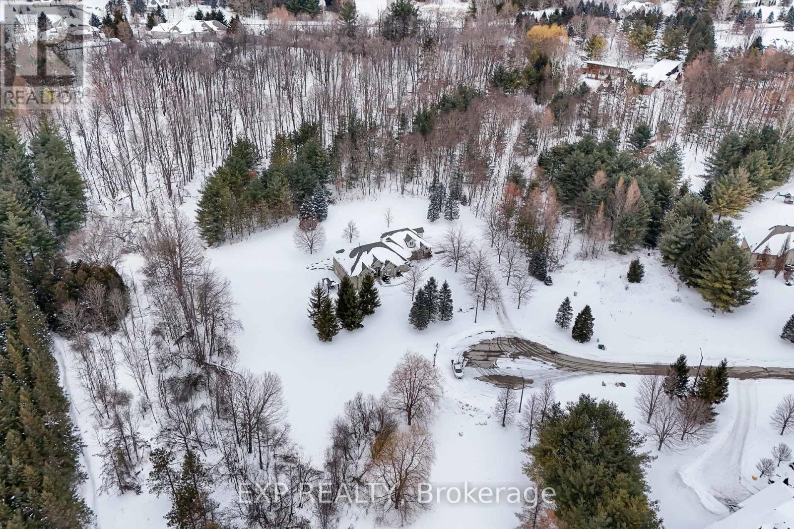 10 VALLEY HILL DRIVE - Photo 3 of 50, Caledon (Palgrave), Ontario