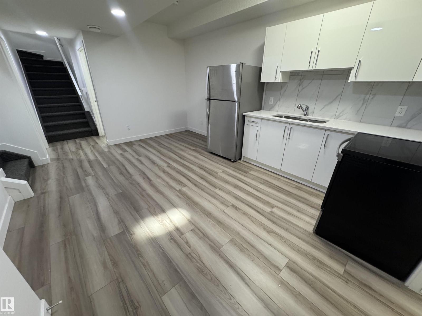 4879 ALWOOD PT SW, Edmonton