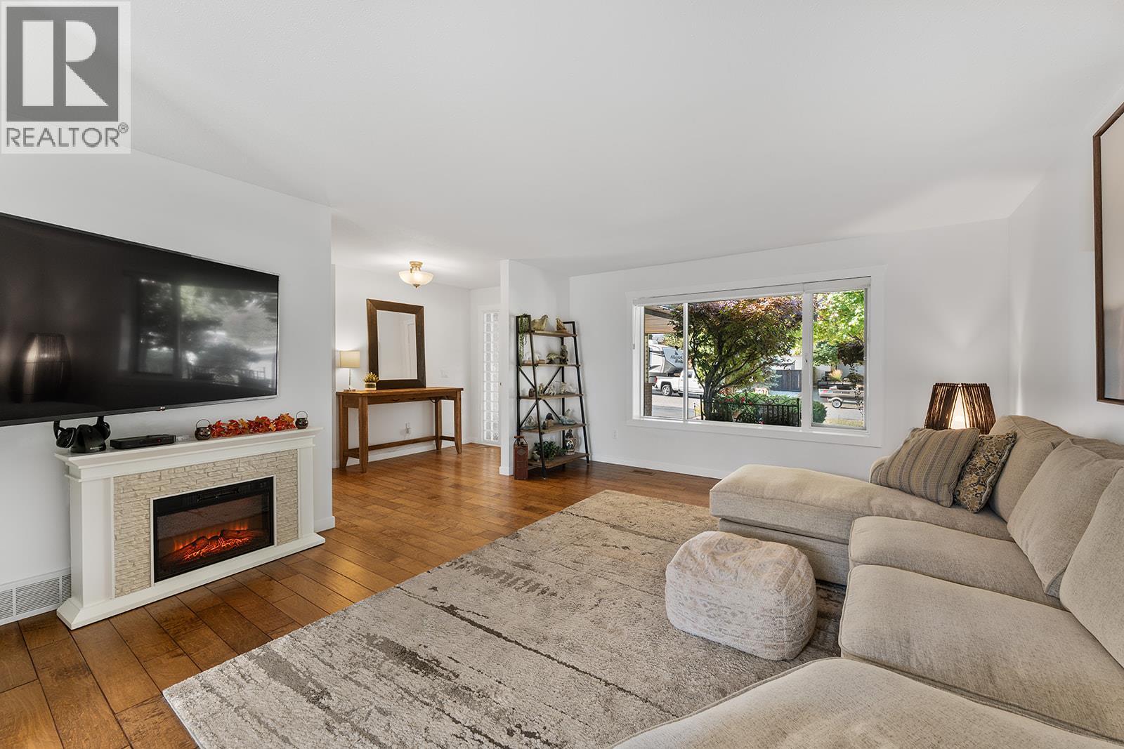  2904 Fieldstone Court, West Kelowna