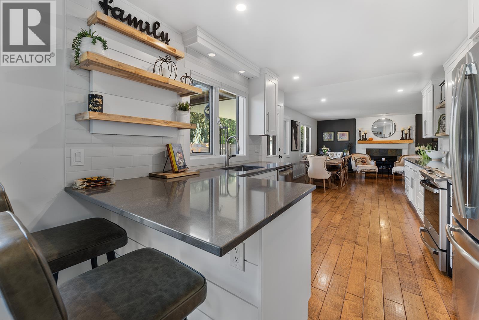  2904 Fieldstone Court, West Kelowna