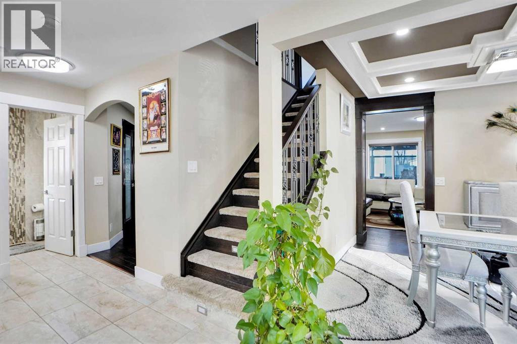 Single Family House for Sale in  Coral Springs Park NE Coral Springs Calgary 