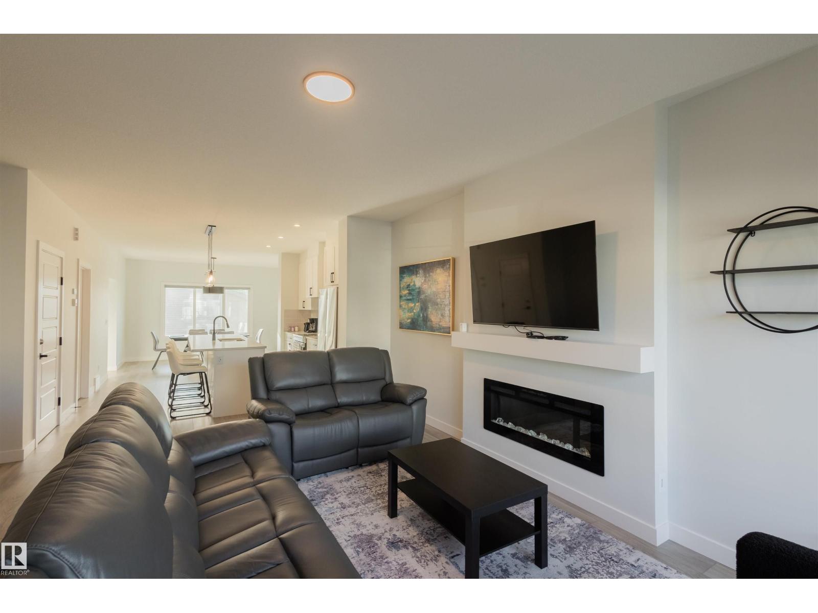 22519 88 AV NW, Edmonton