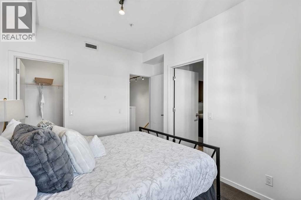 Single Family House for Sale in   A Street SW Lower Mount Royal Calgary 