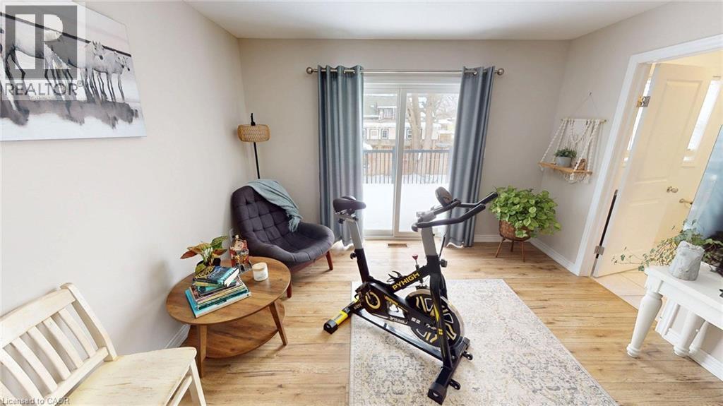 362 LAKESIDE Road - 11