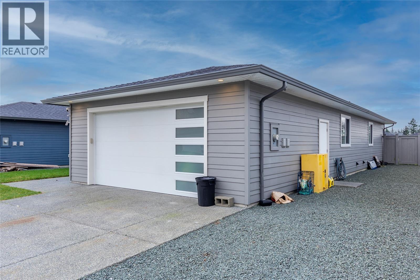 11 2161 Evergreen Rd, Campbell River