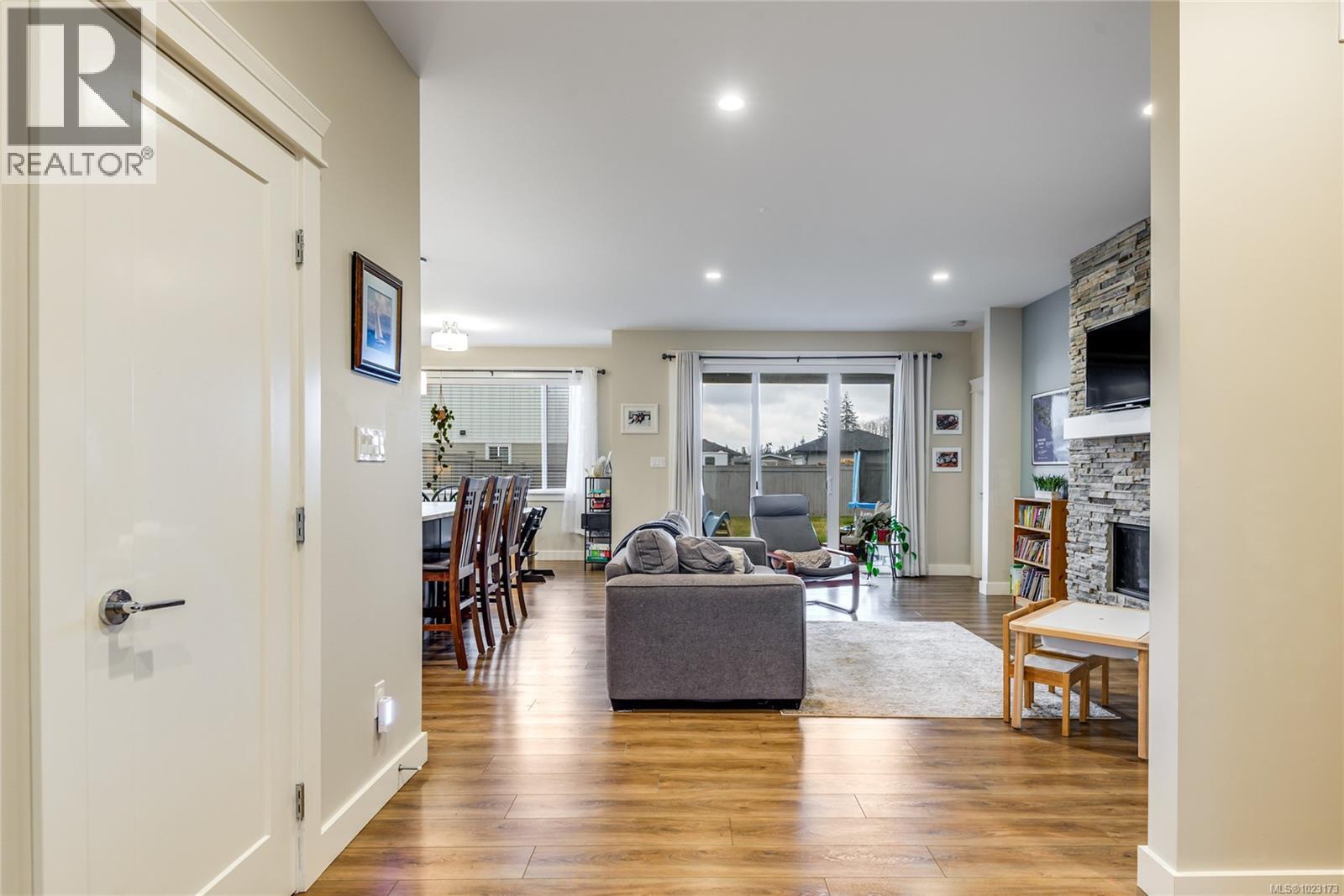 11 2161 Evergreen Rd, Campbell River