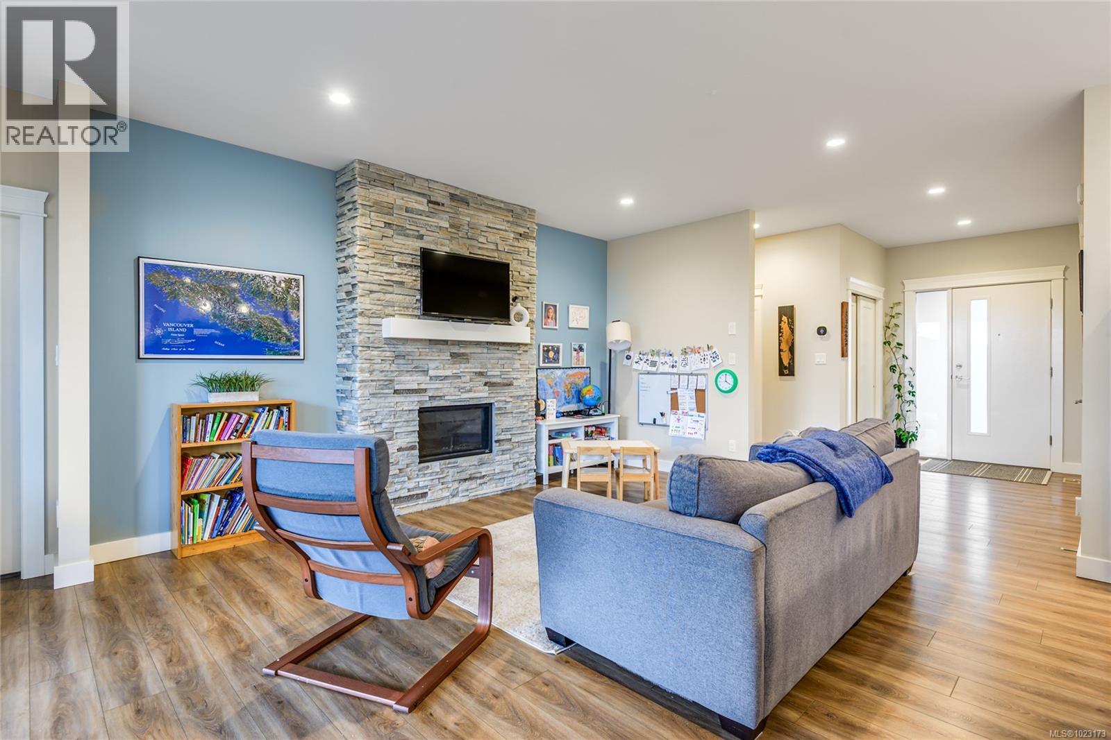 11 2161 Evergreen Rd, Campbell River