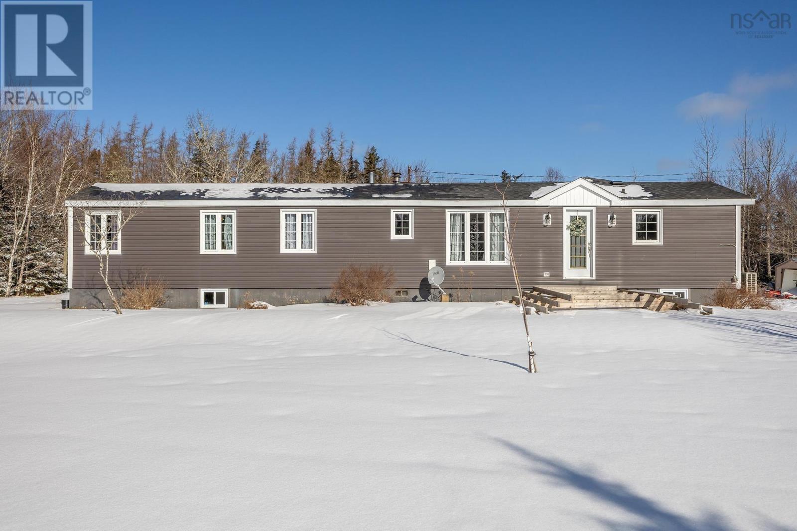 2135 Melrose Country Harbour Road - 2