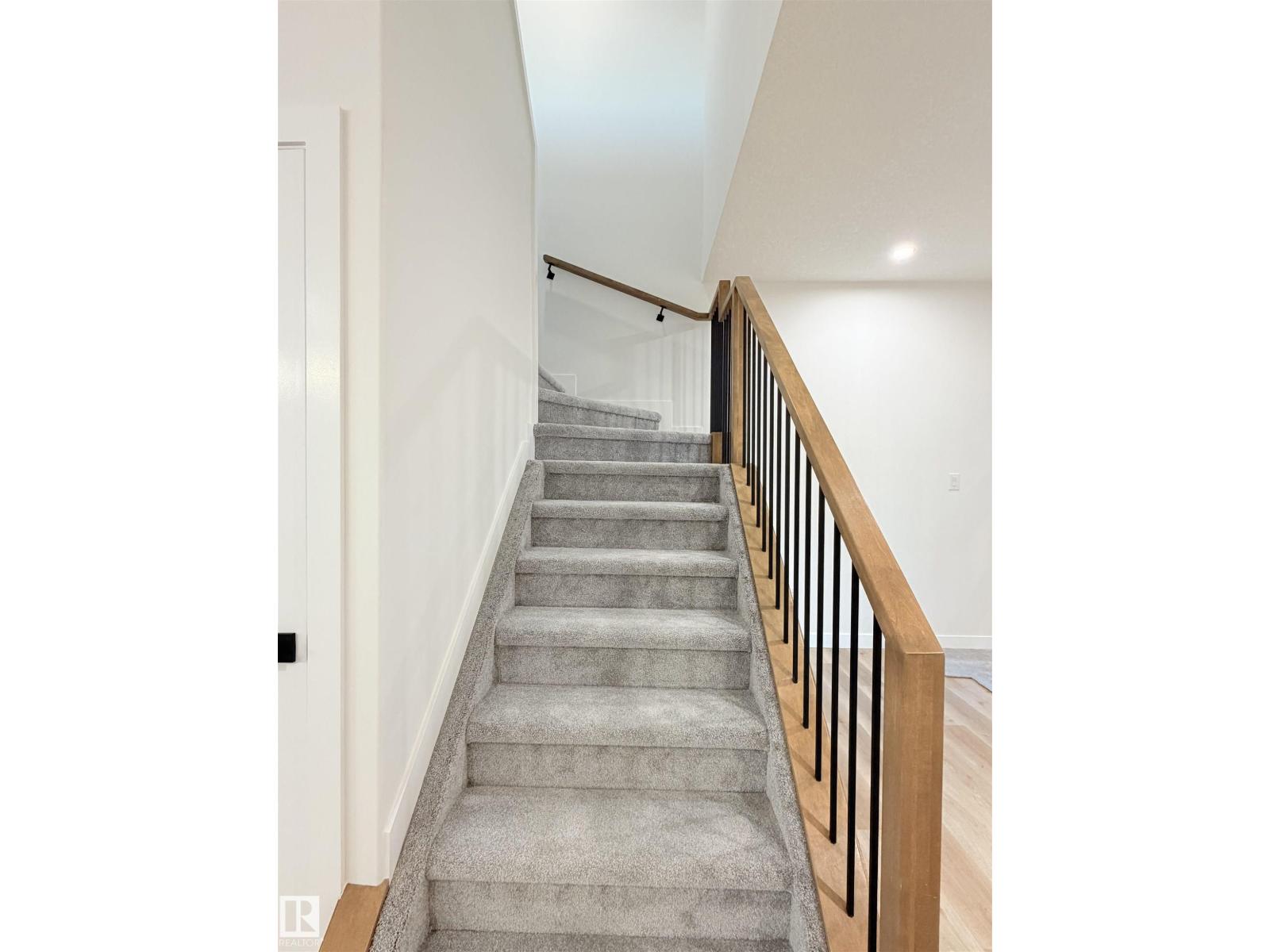 3150 Magpie Way NW, Edmonton