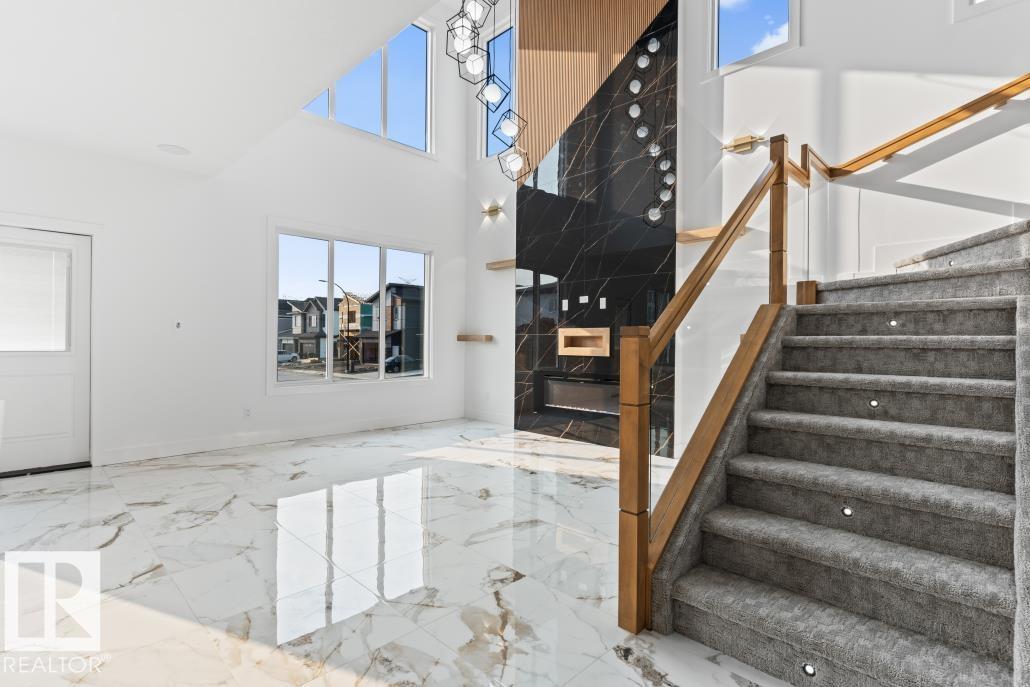 18719 130 Street NW, Edmonton