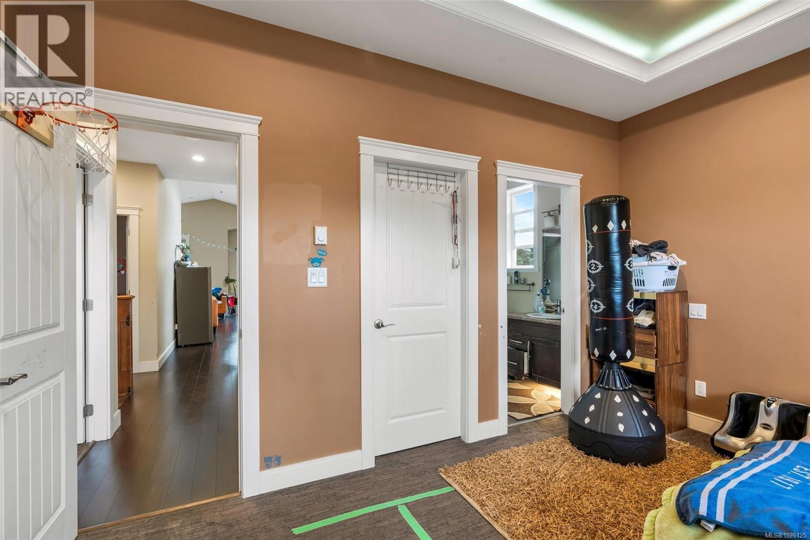 951 Bray Ave - 11
