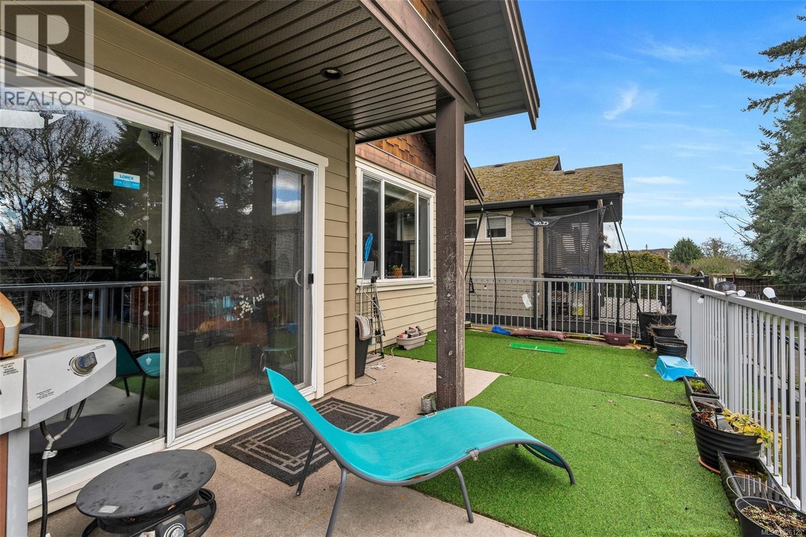 951 Bray Ave - 20