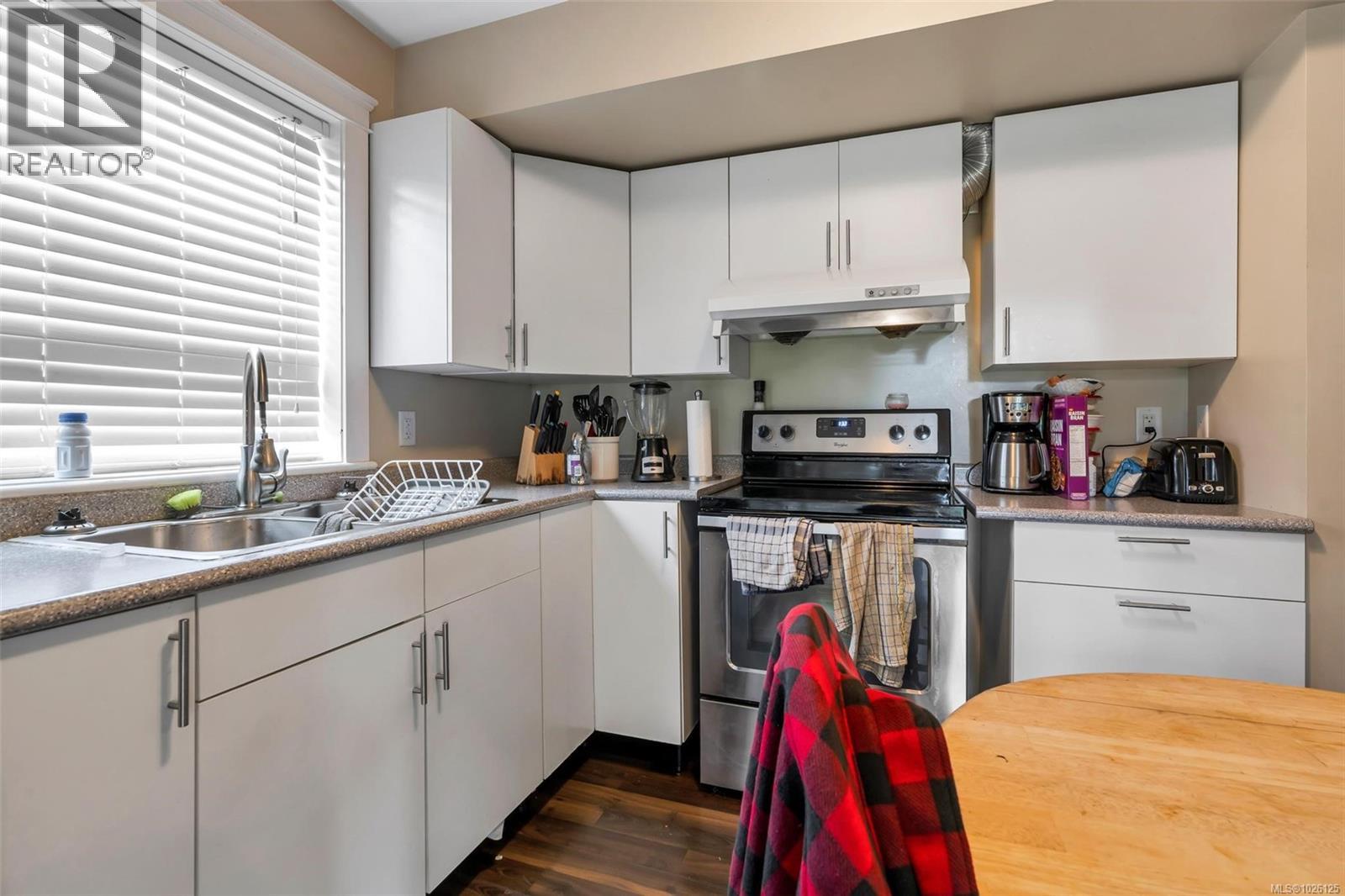 951 Bray Ave - 25