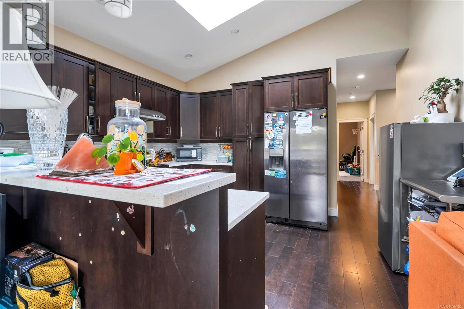 951 Bray Ave - 5