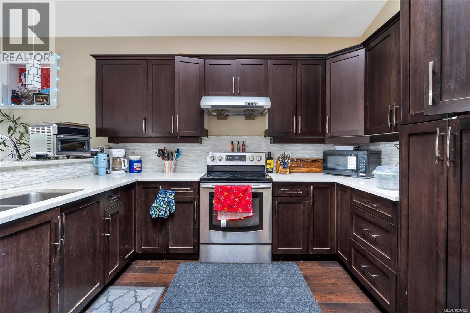951 Bray Ave - 7