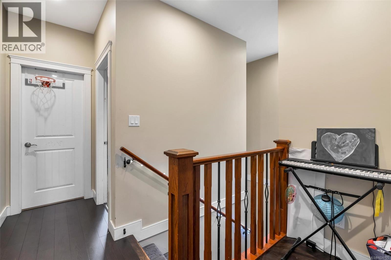 951 Bray Ave - 9