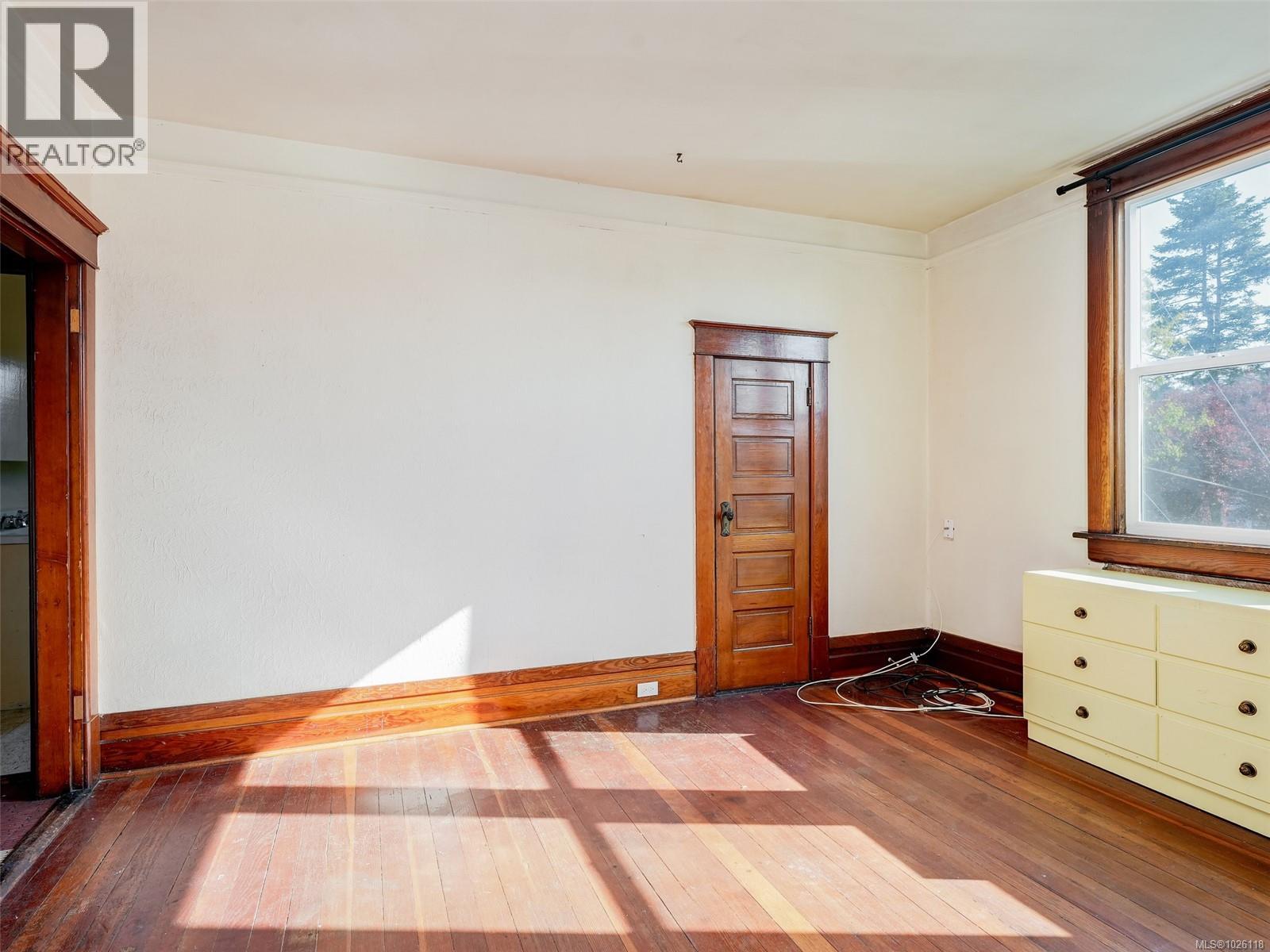  1250 Fairfield Road, Victoria