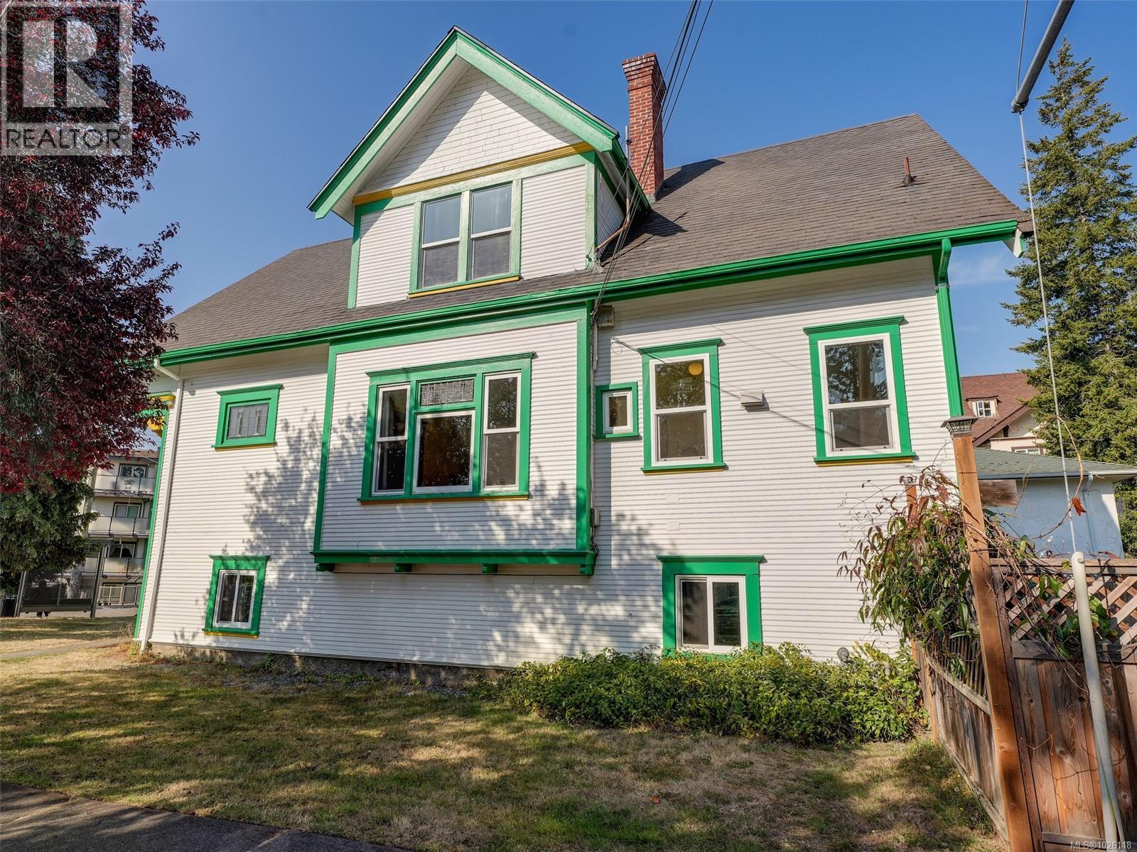  1250 Fairfield Road, Victoria