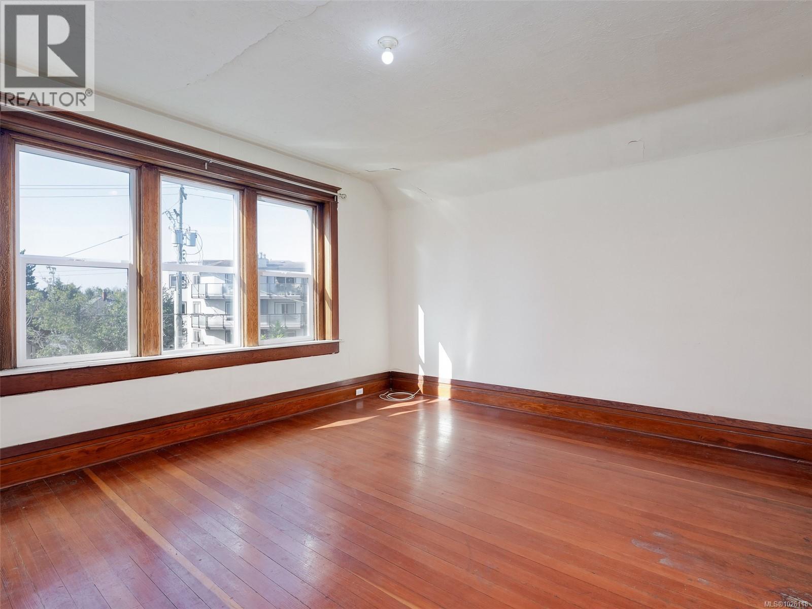  1250 Fairfield Road, Victoria