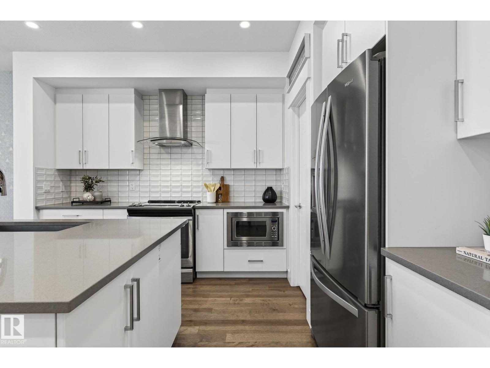 1096 SECORD PROMENADE NW, Edmonton