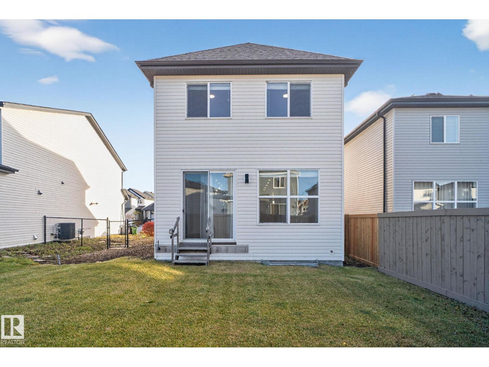 1096 SECORD PROMENADE NW, Edmonton