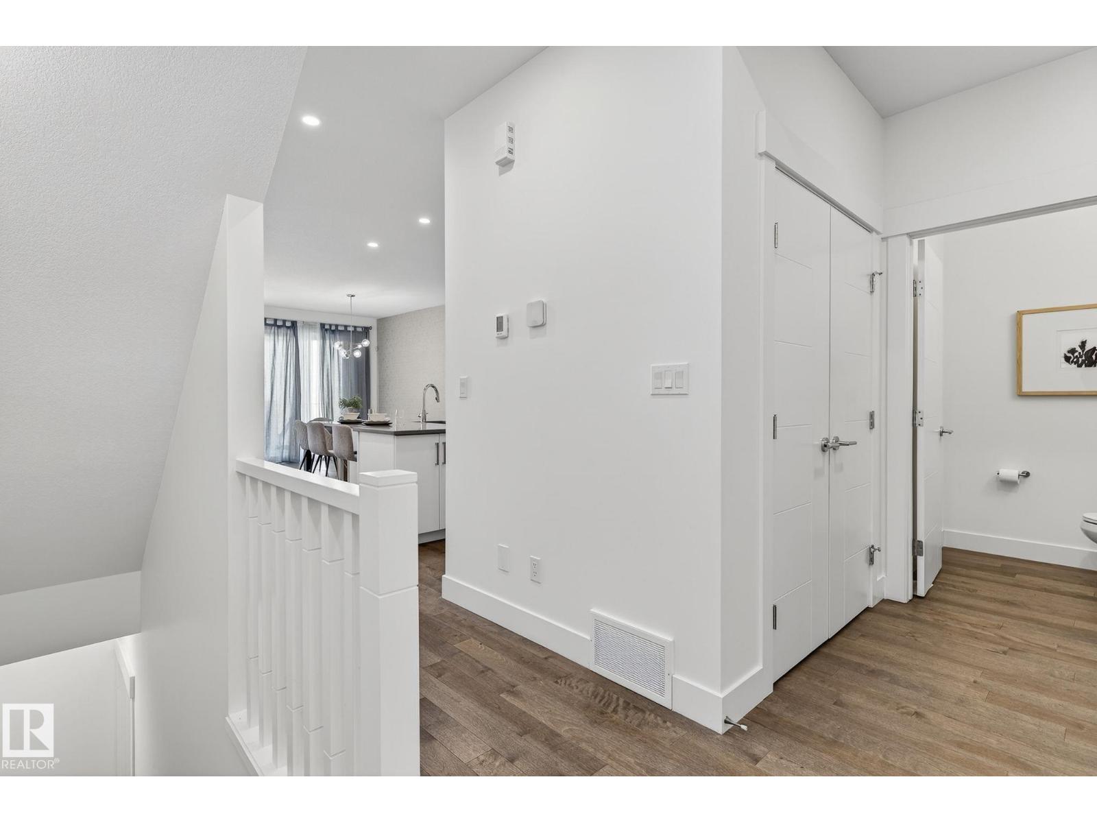 1096 SECORD PROMENADE NW, Edmonton