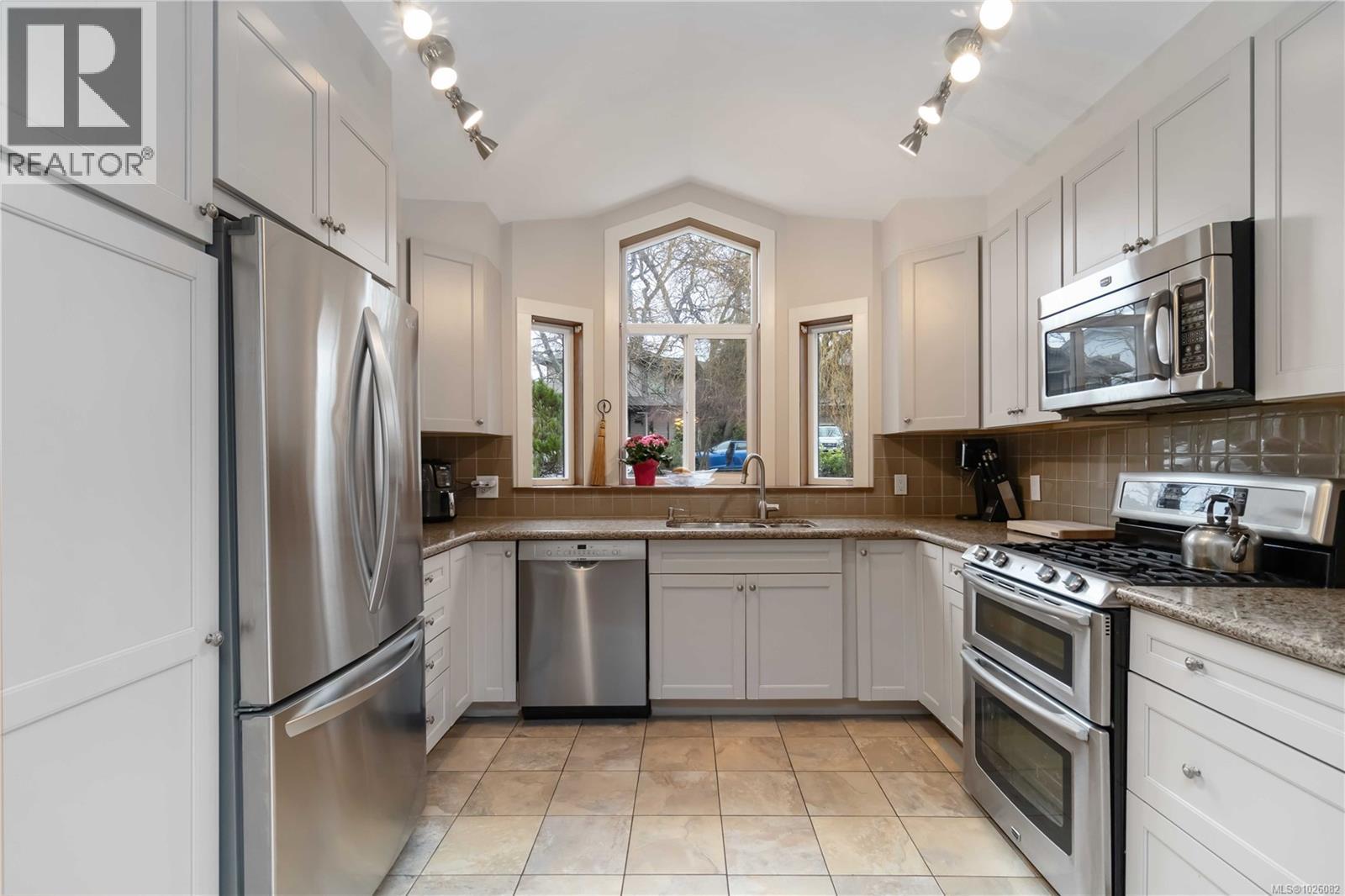  4064 Malton Avenue, Saanich