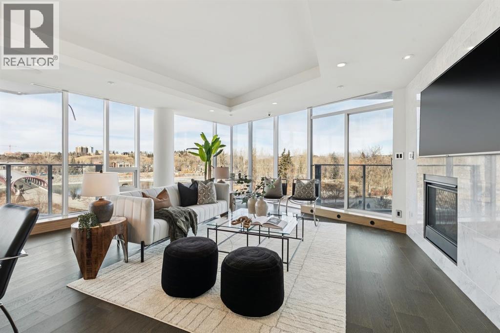 Single Family House for Sale in    Avenue SW Eau Claire Calgary 