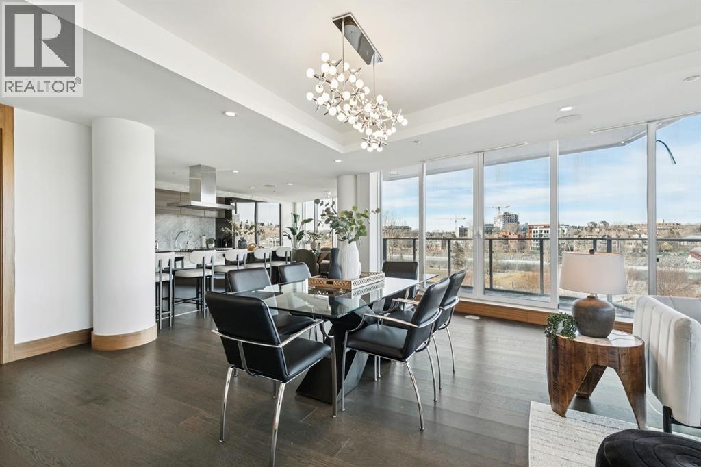 Single Family House for Sale in    Avenue SW Eau Claire Calgary 