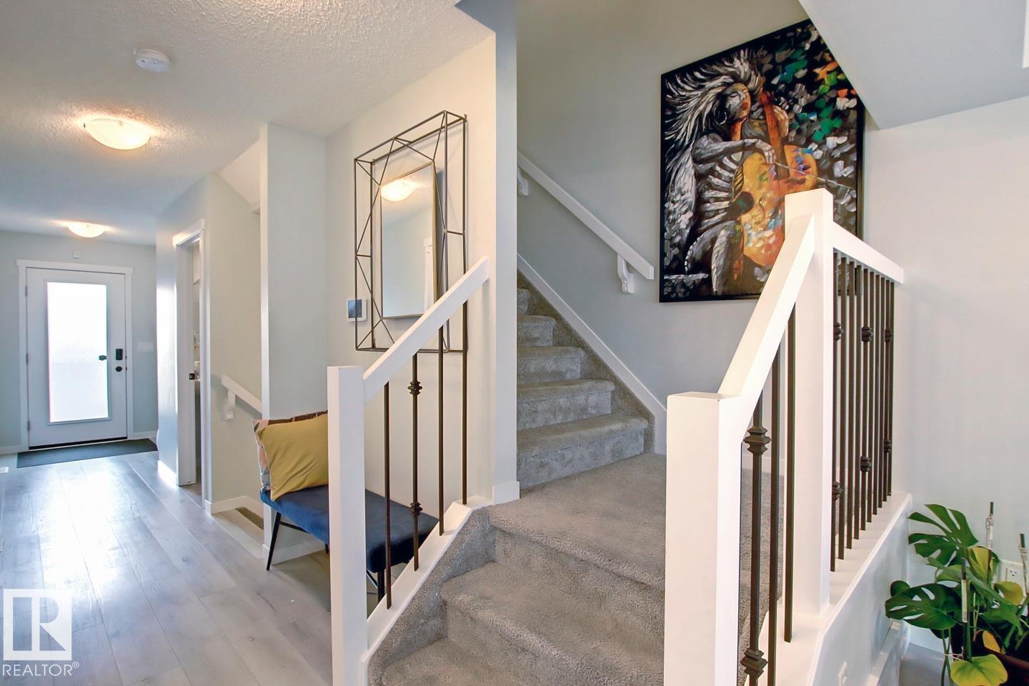 19633 26a av NW, Edmonton