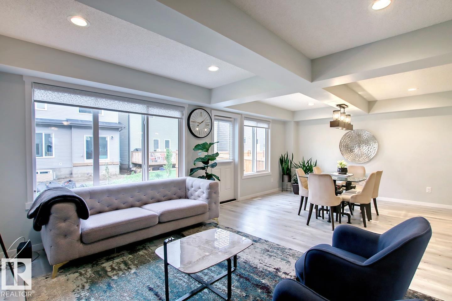 19633 26a av NW, Edmonton