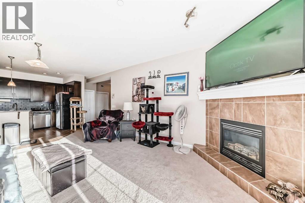 206, 1005B Westmount Drive - Photo 5 of 33, Strathmore, Alberta