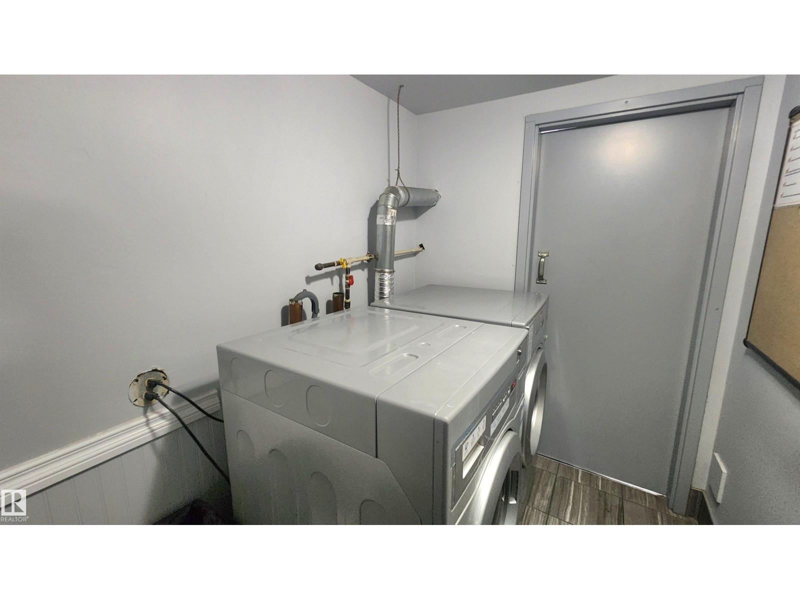 #203 12223 82 ST NW, Edmonton