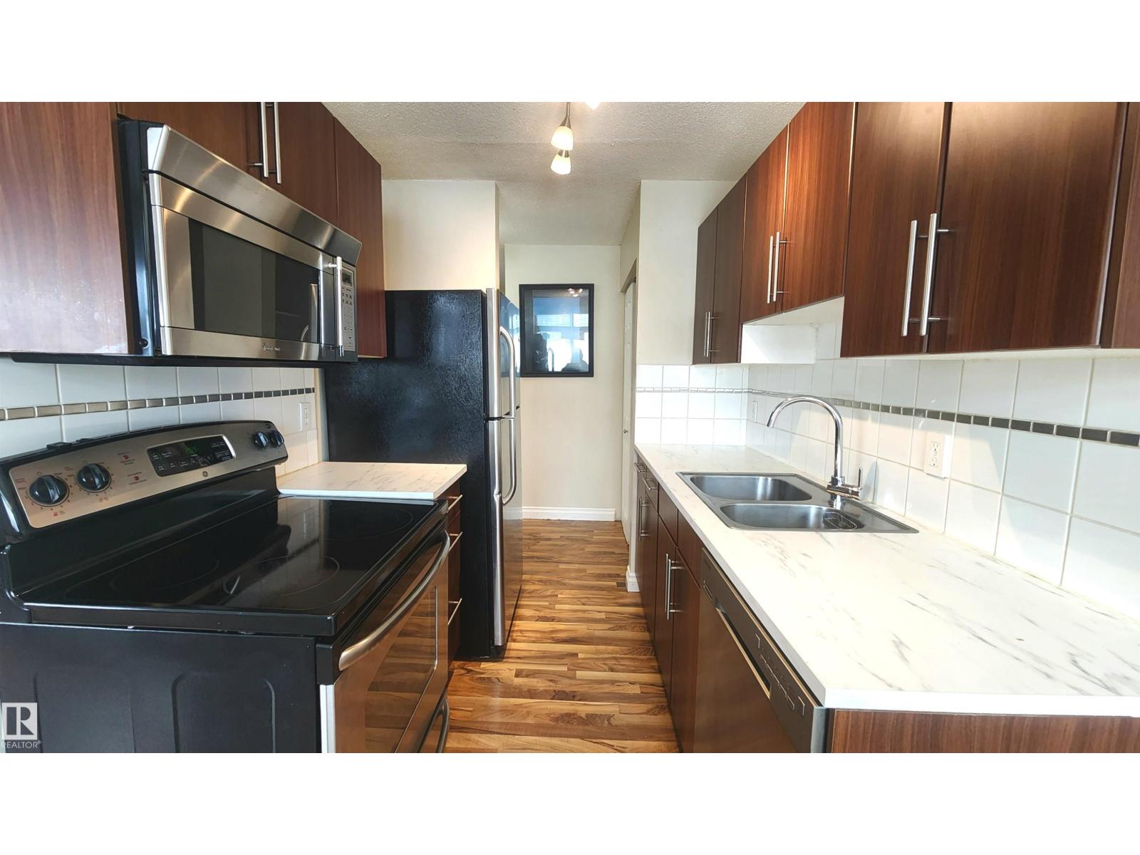 #203 12223 82 ST NW, Edmonton