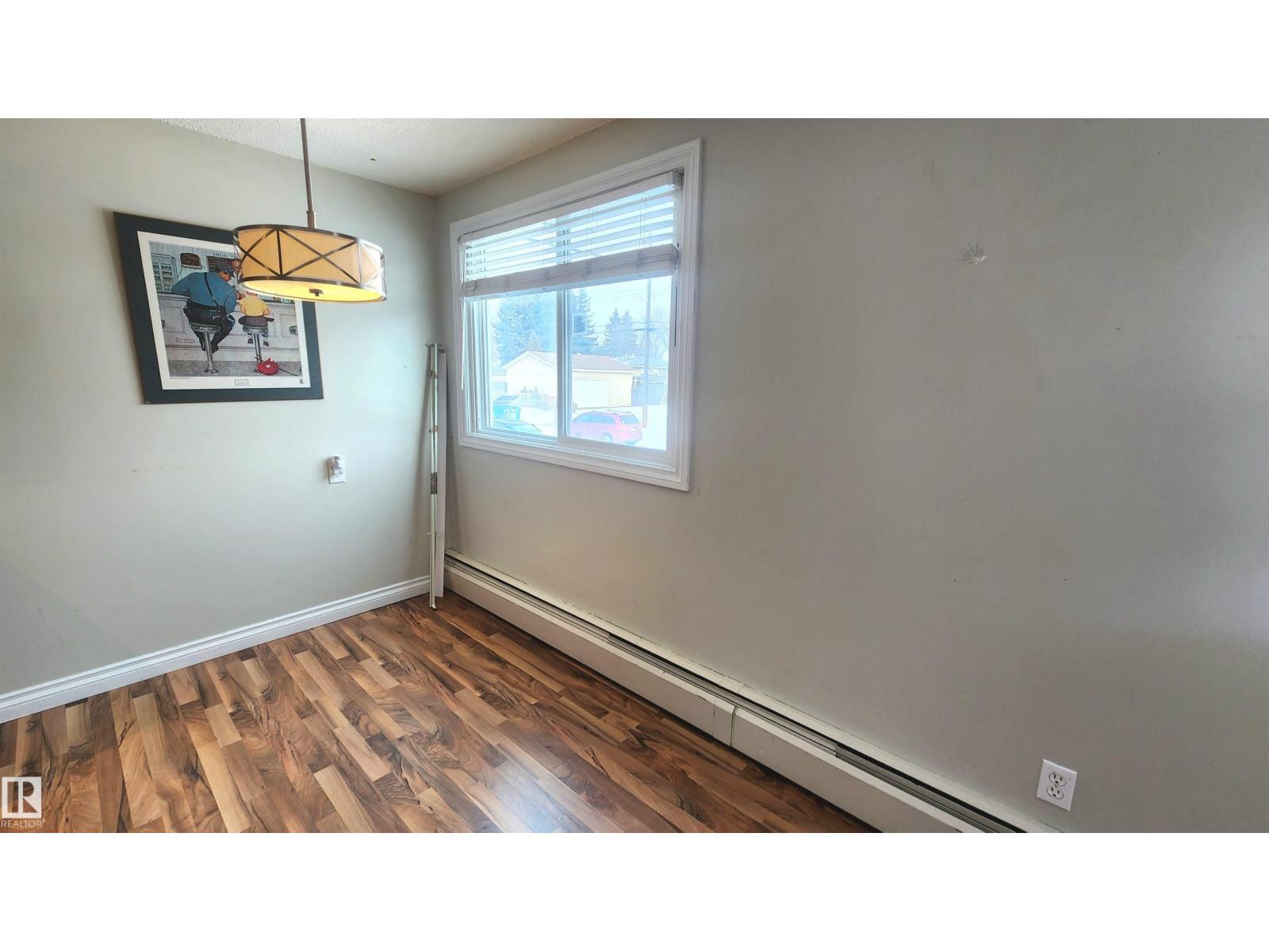 #203 12223 82 ST NW, Edmonton