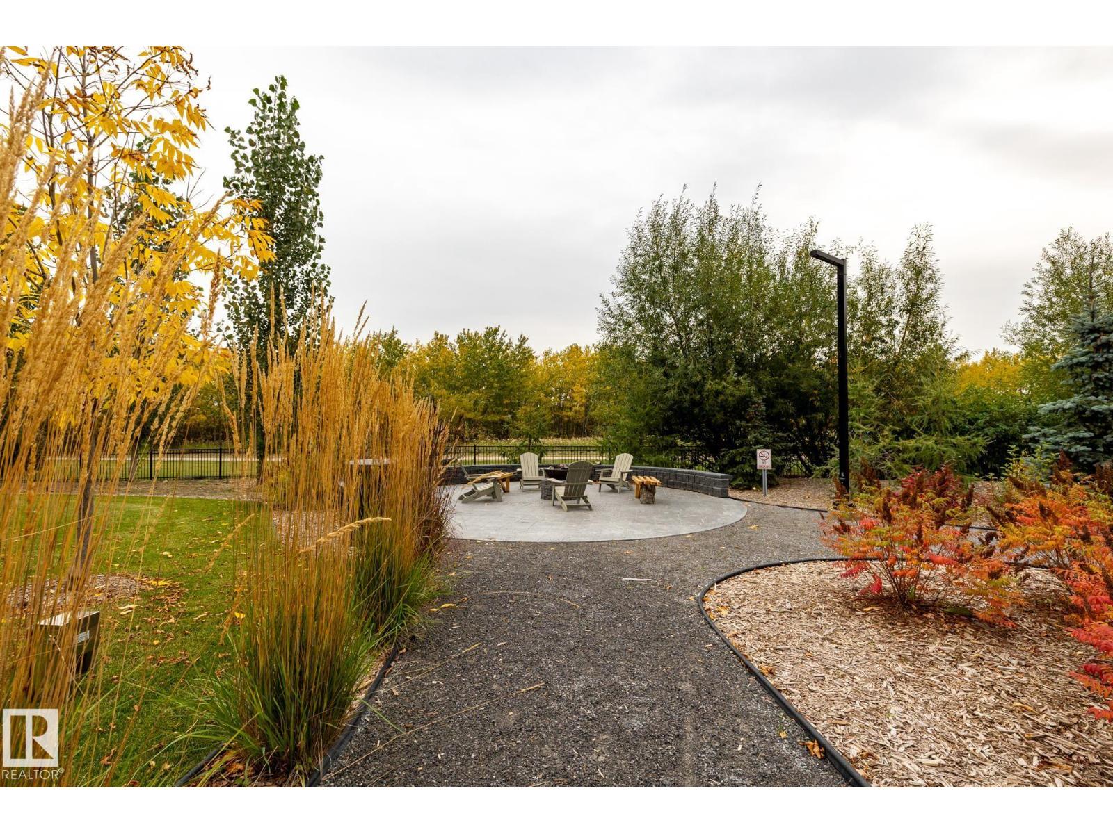 7471 May Common NW, Edmonton