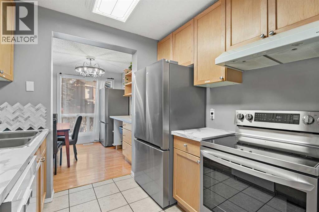 Single Family House for Sale in   Ranchview Drive NW Ranchlands Calgary 