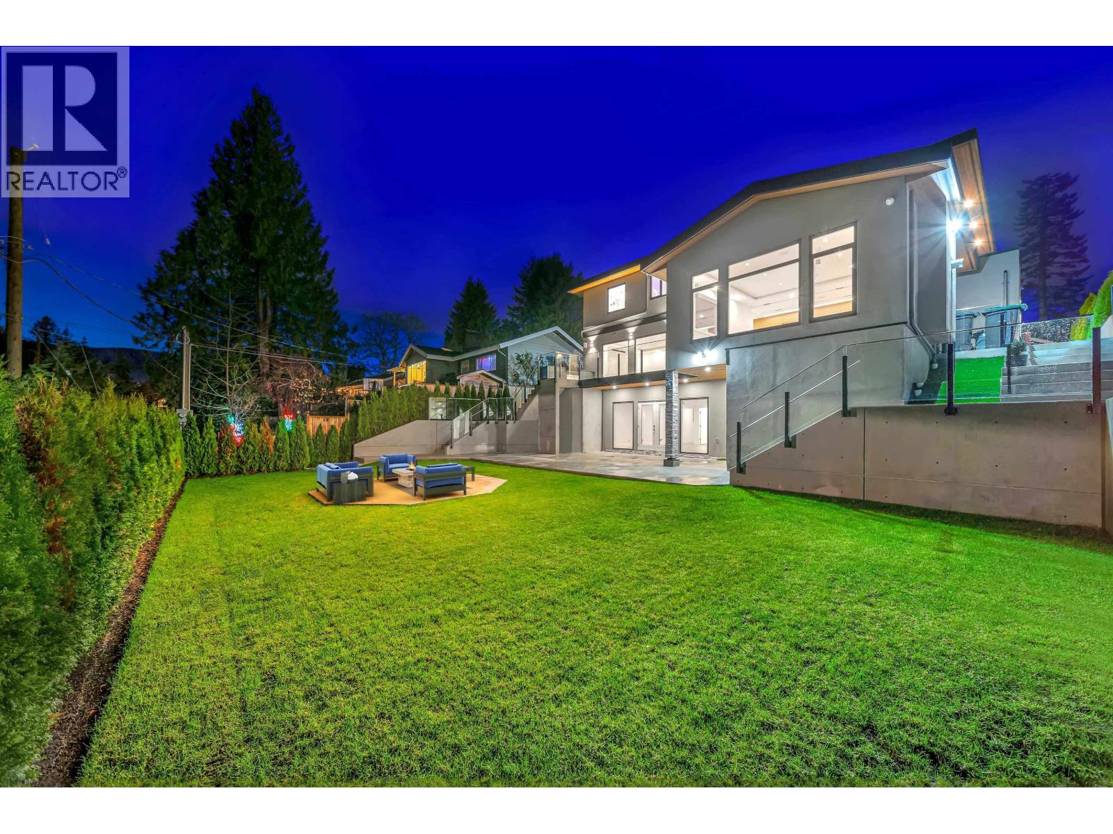 4399 HIGHLAND BOULEVARD, North Vancouver