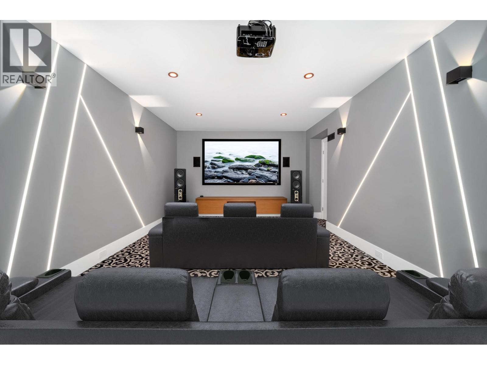 4399 HIGHLAND BOULEVARD, North Vancouver