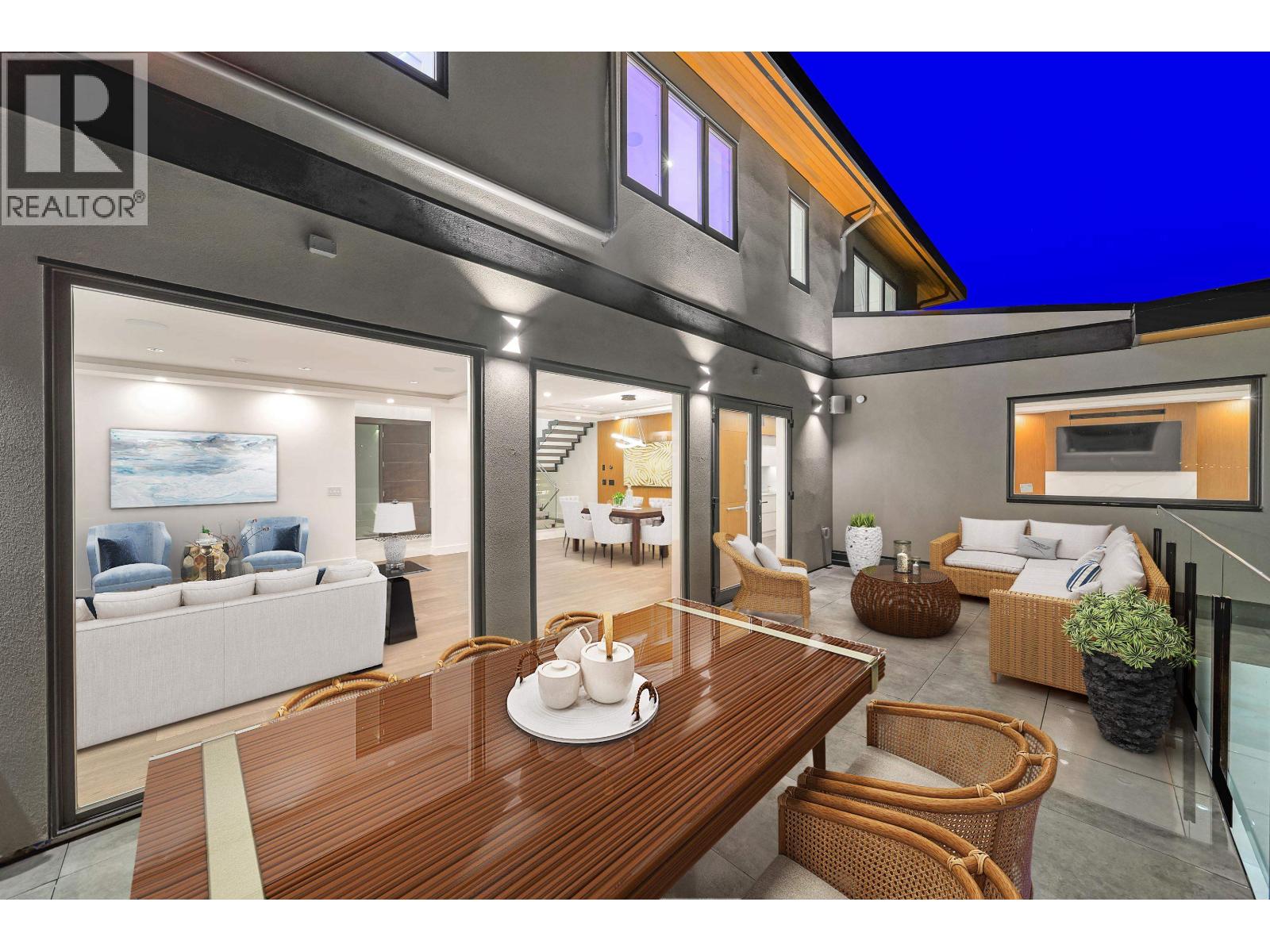 4399 HIGHLAND BOULEVARD, North Vancouver