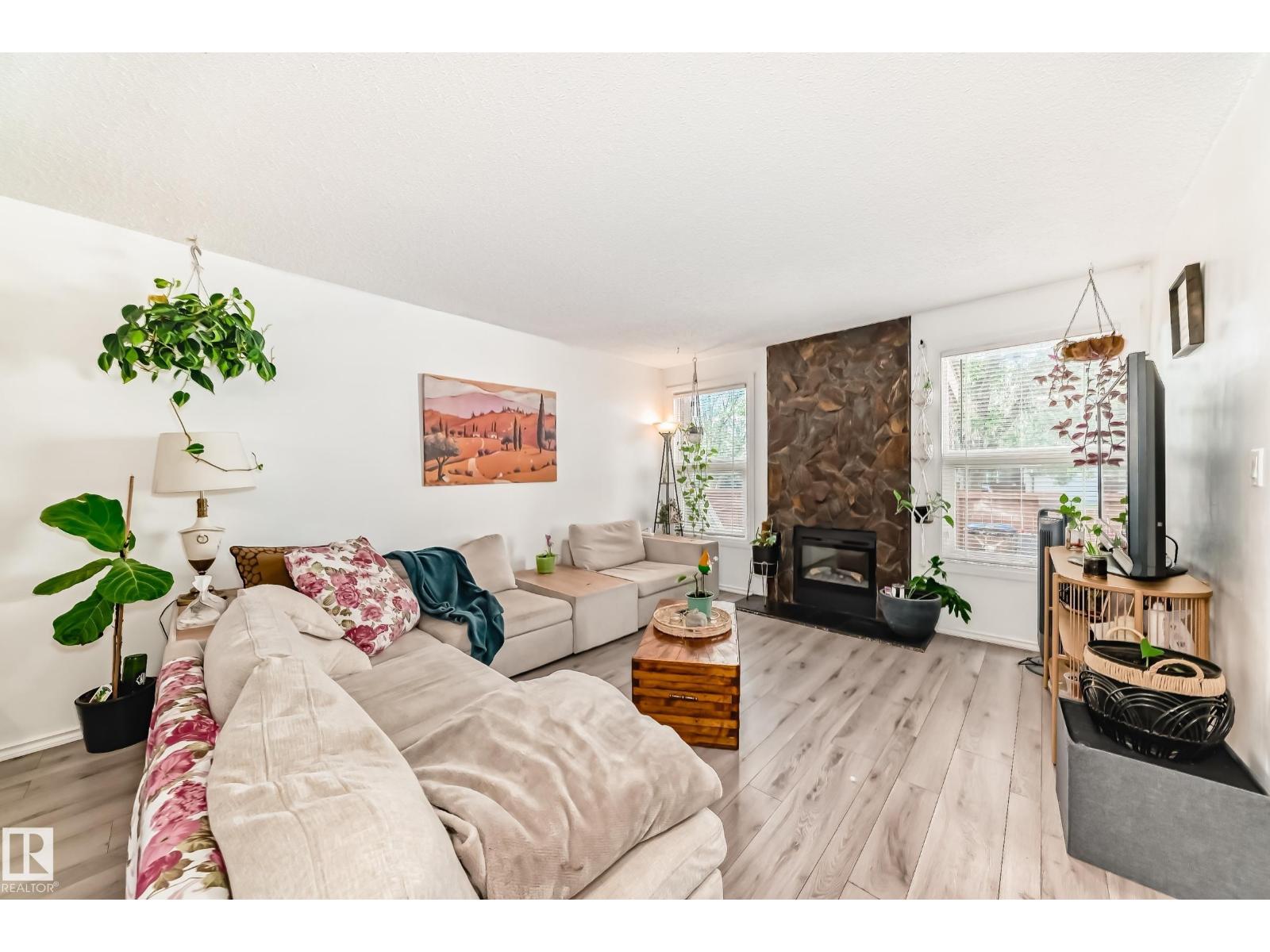 17116 108 ST NW, Edmonton