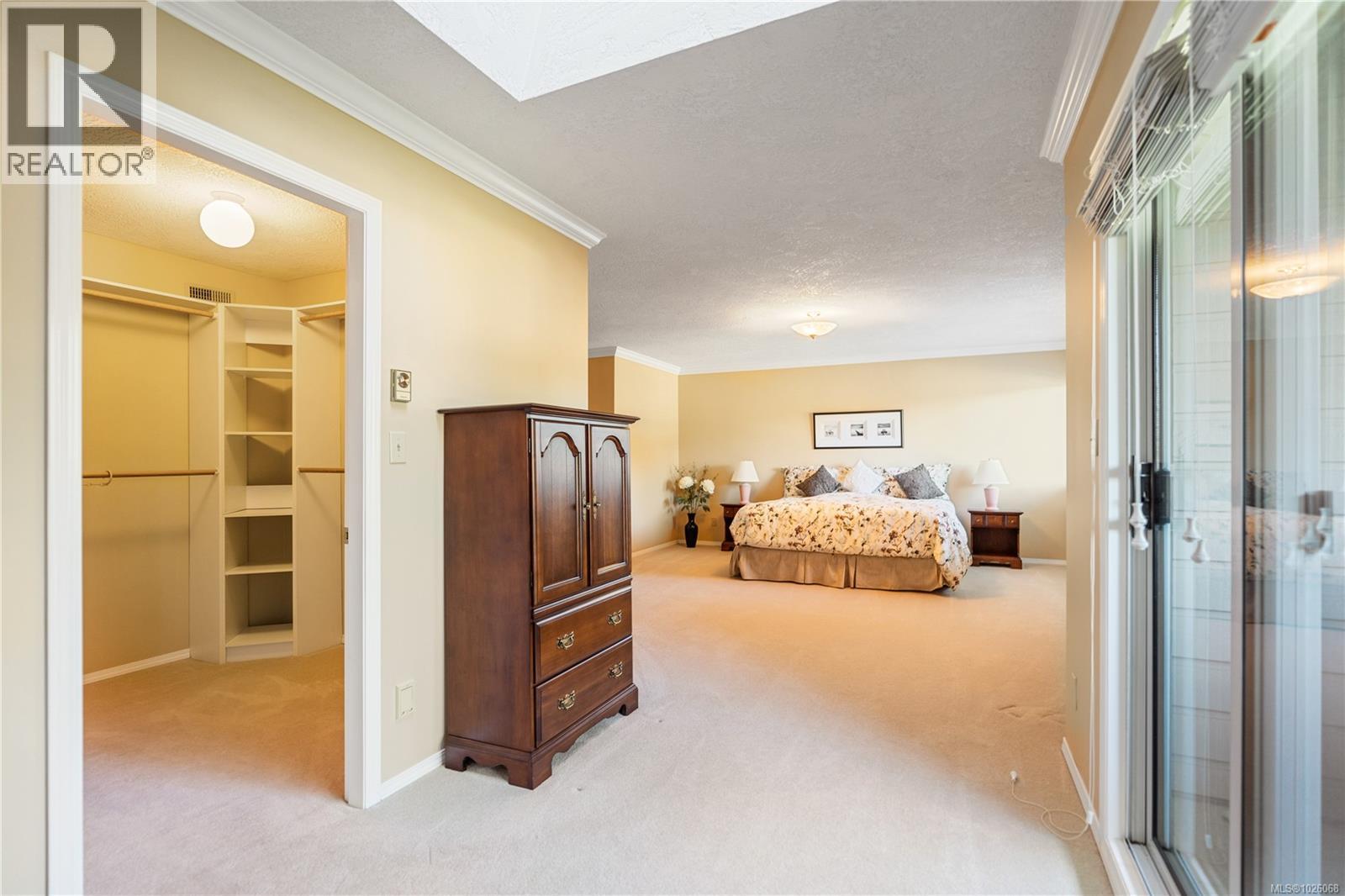  4381 Parkwood Terrace, Saanich