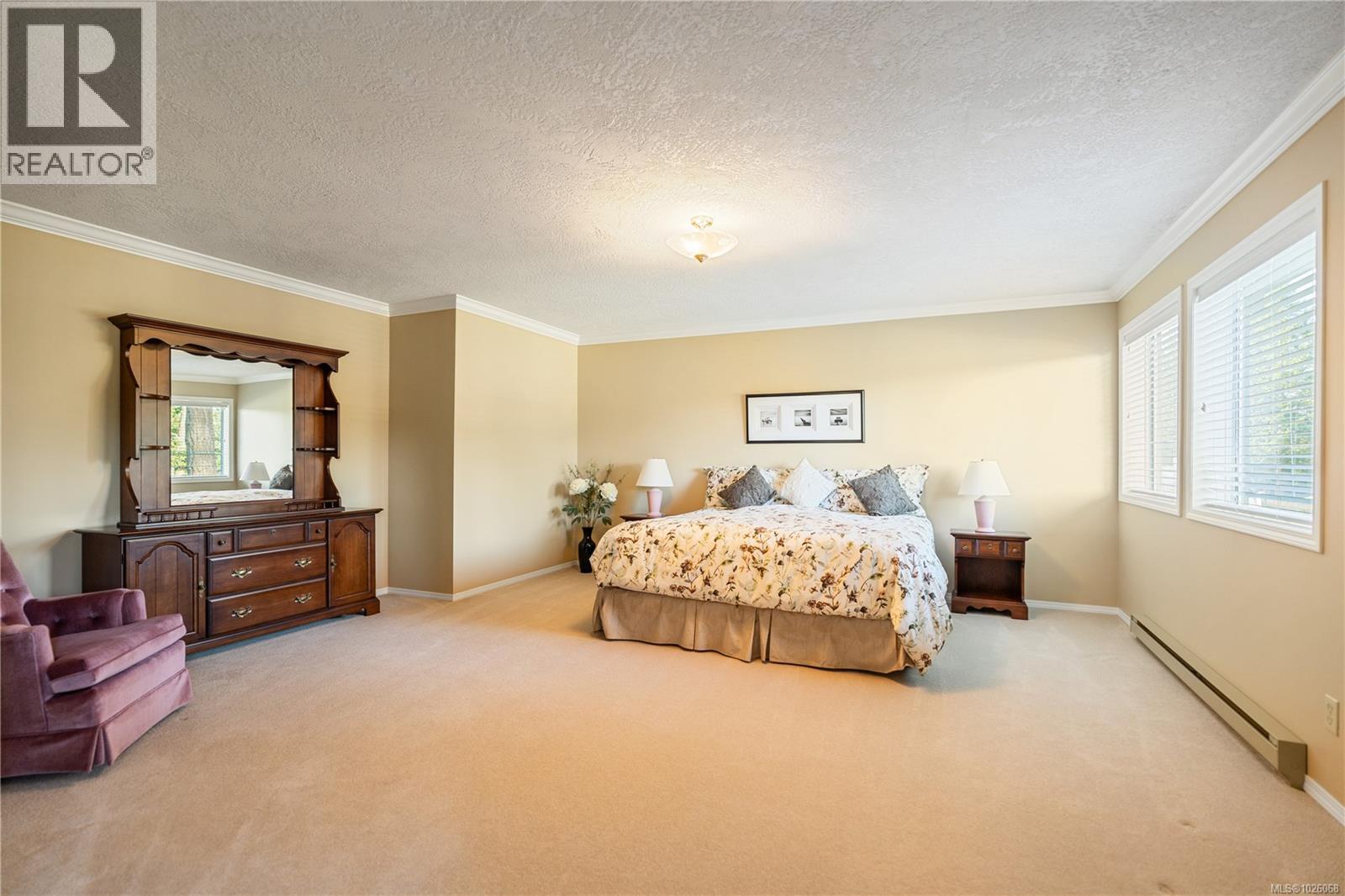  4381 Parkwood Terrace, Saanich