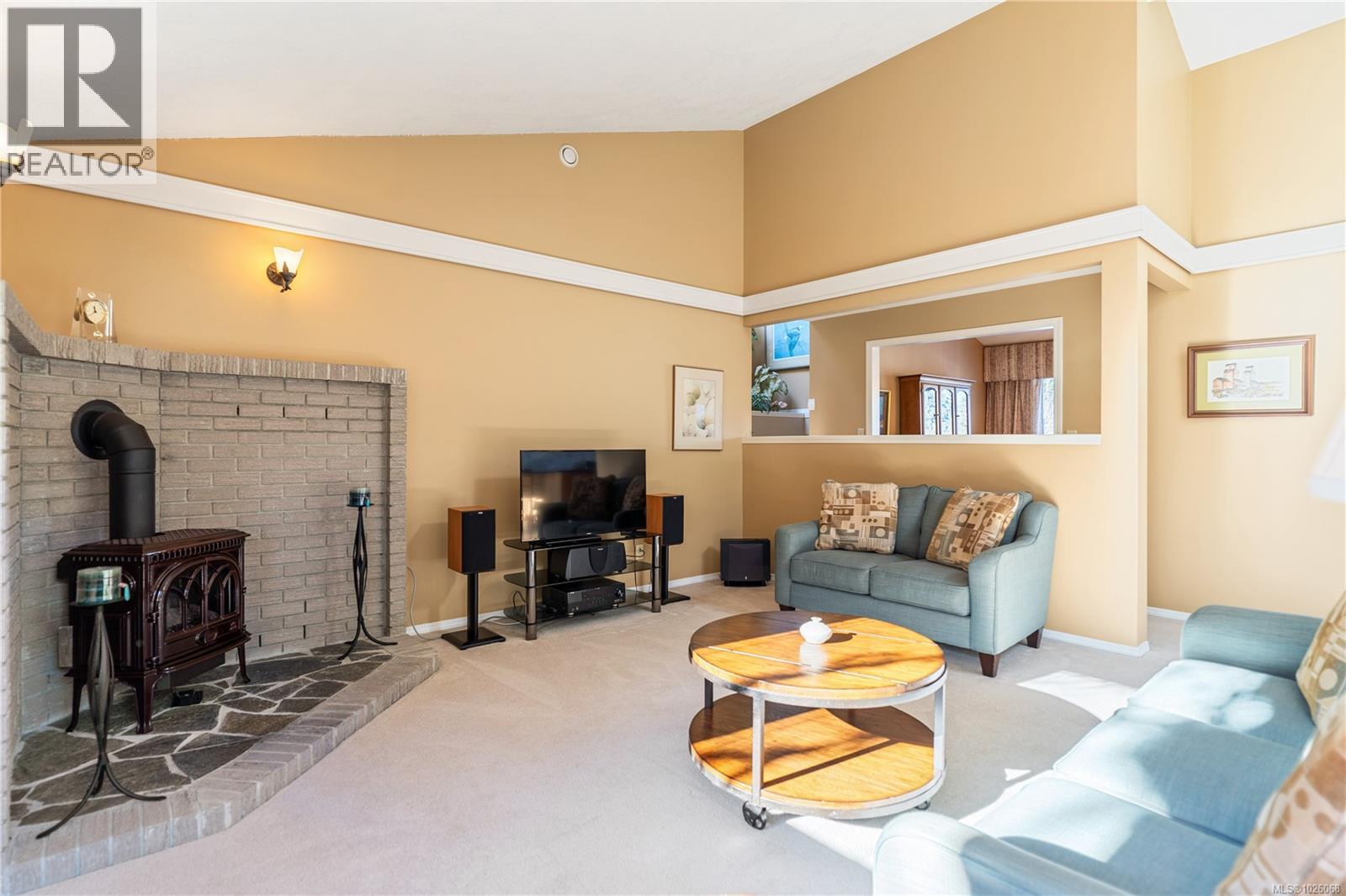  4381 Parkwood Terrace, Saanich