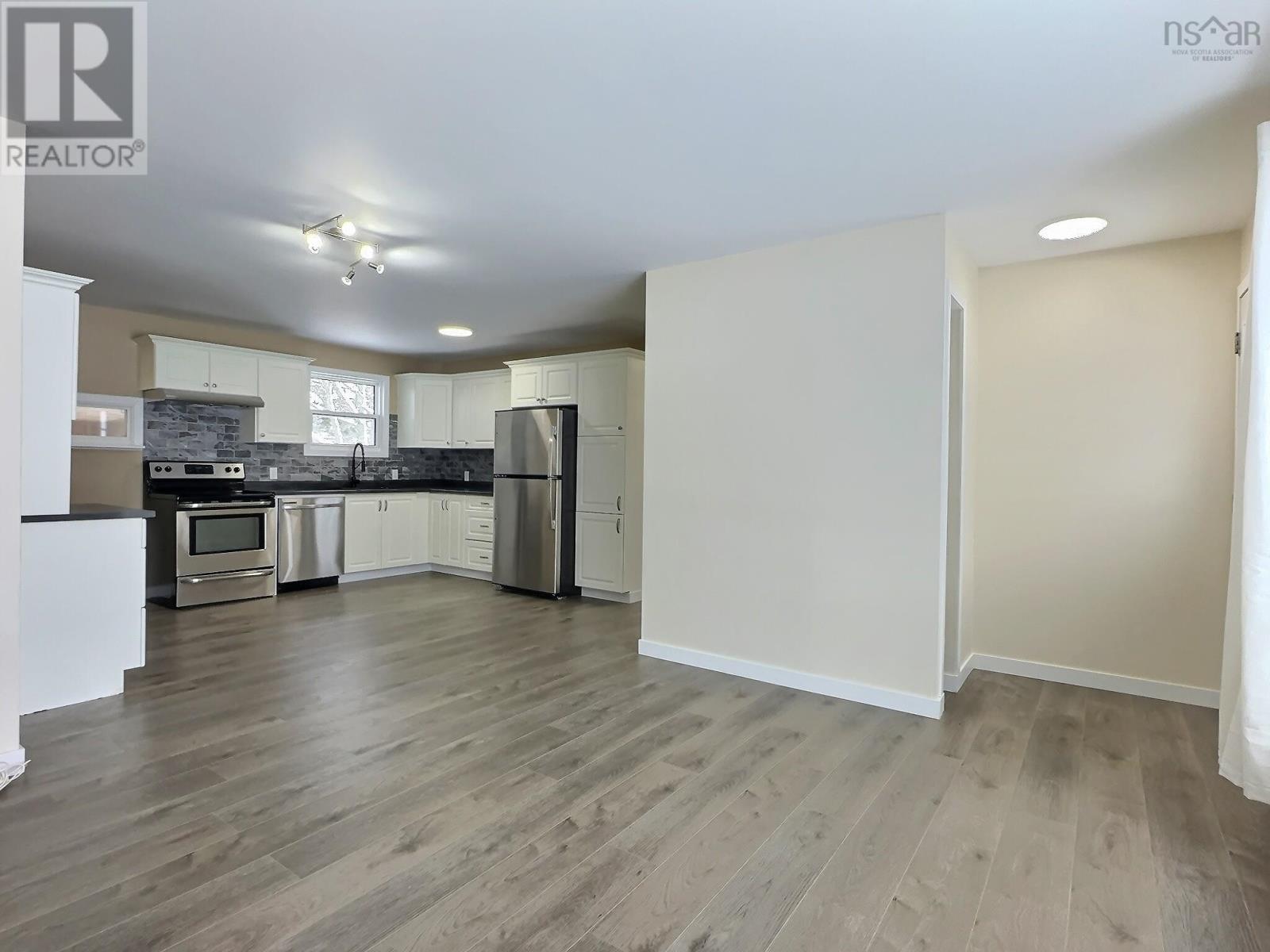 Property 7 of 21 of 452 Pleasant Street