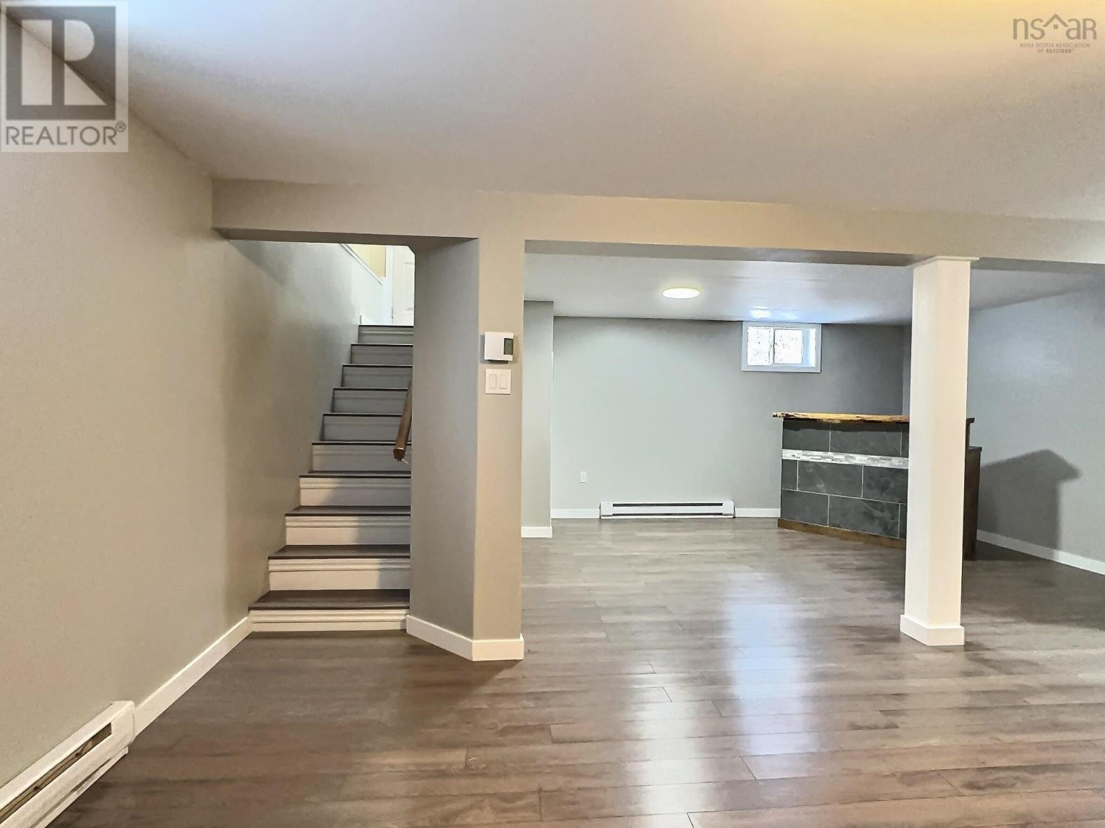 Property 14 of 21 of 452 Pleasant Street