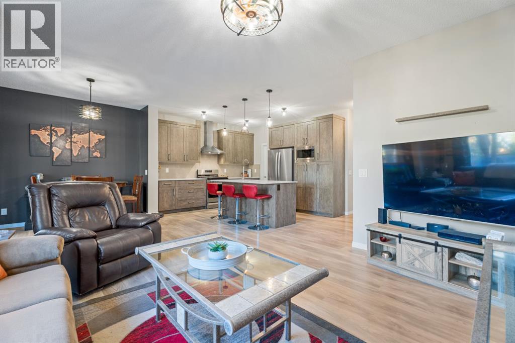 
          178 Buckskin Way
            <br/>
            <span>Cochrane</span>
            , 
            <span>AB</span>
             <span>T4C2R7</span>
         - Photo 8