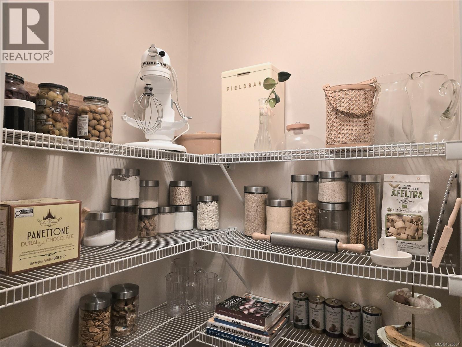 667 Nelson Rd, Campbell River