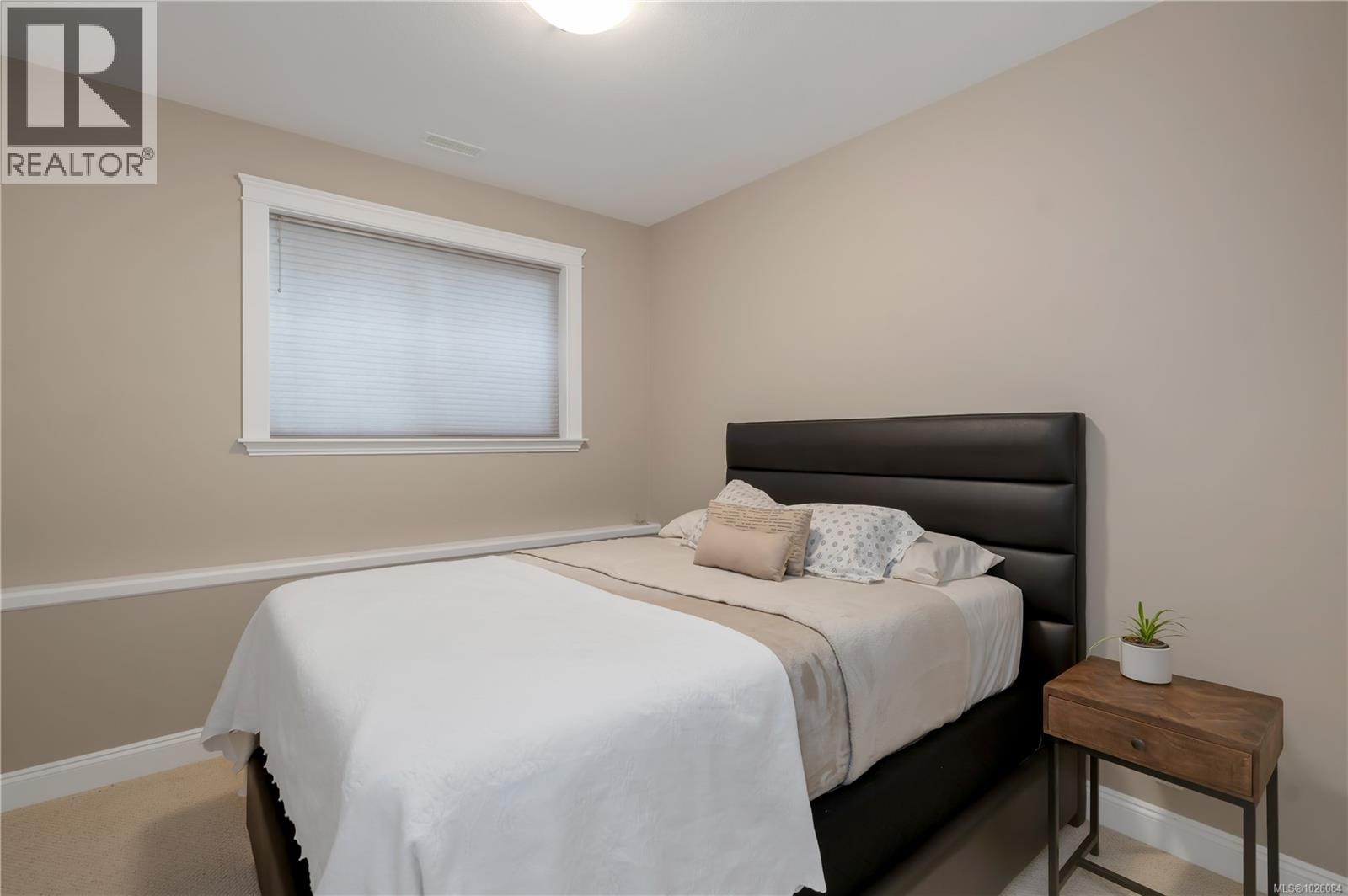 667 Nelson Rd, Campbell River